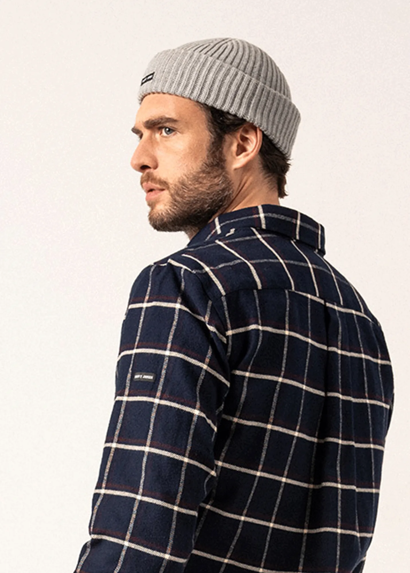 Miki sailor cap with turn-up, - in wool (PERLE CHINE)